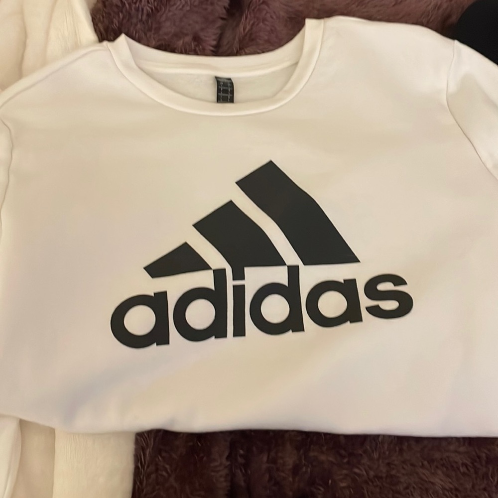 COPY - Adidas Sweatshirt